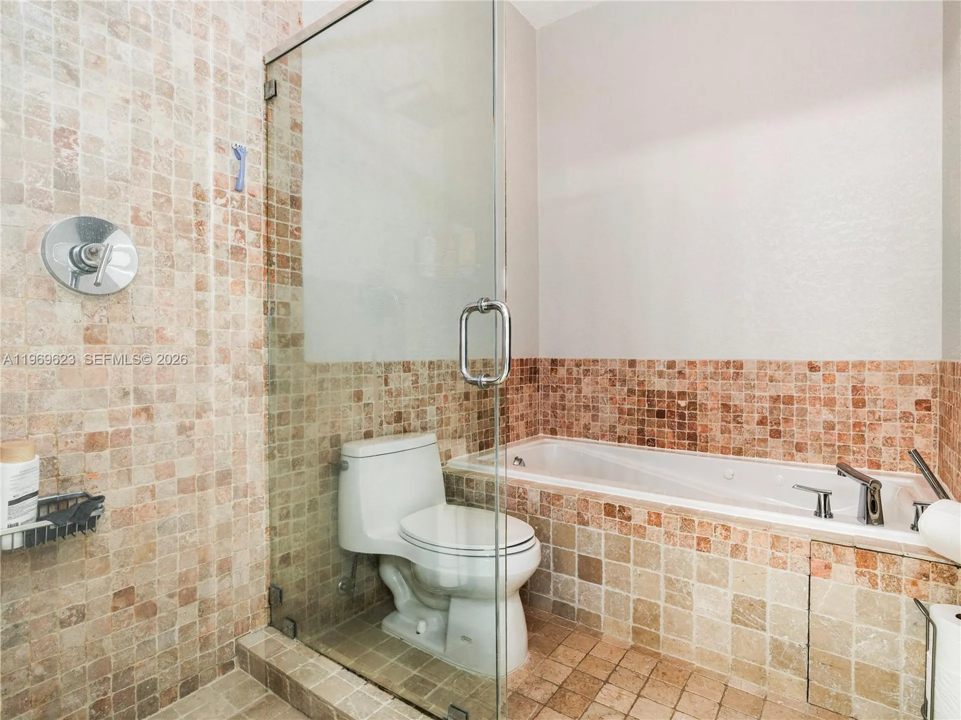 835 NE 17th Way Fort Lauderdale FL 33304