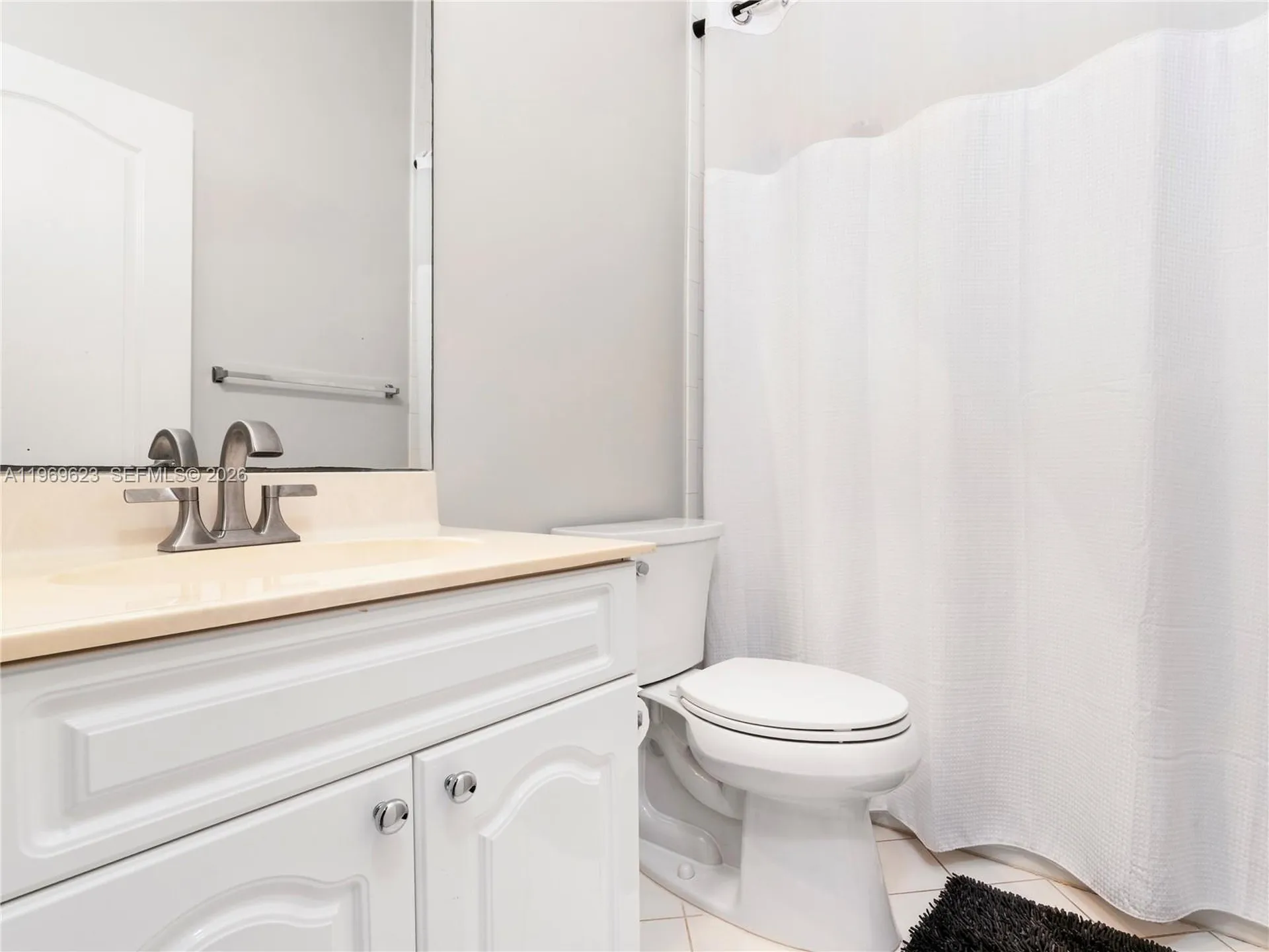 835 NE 17th Way Fort Lauderdale FL 33304