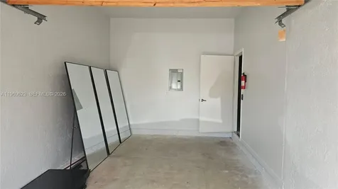 835 NE 17th Way Fort Lauderdale FL 33304