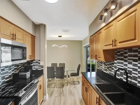491 SE 23rd Avenue Pompano Beach FL 33062