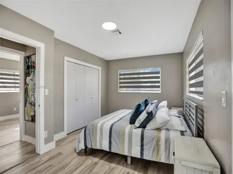 491 SE 23rd Avenue Pompano Beach FL 33062