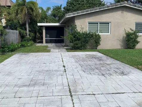 491 SE 23rd Avenue Pompano Beach FL 33062