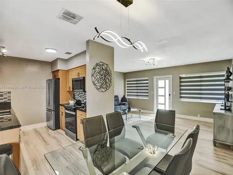 491 SE 23rd Avenue Pompano Beach FL 33062