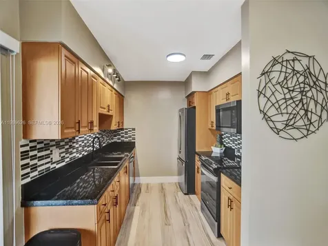 491 SE 23rd Avenue Pompano Beach FL 33062