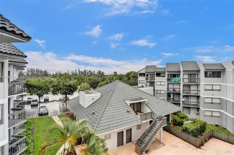 1800 N Congress Avenue West Palm Beach FL 33401