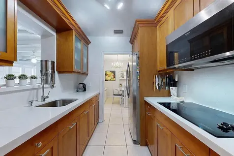 1611 SW 21st Street Miami FL 33145
