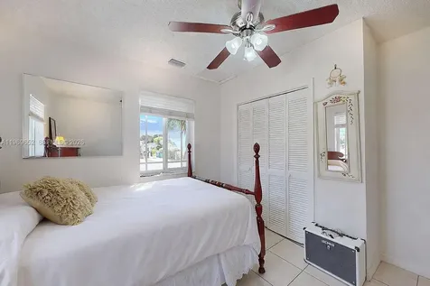 1611 SW 21st Street Miami FL 33145