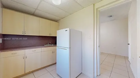1611 SW 21st Street Miami FL 33145