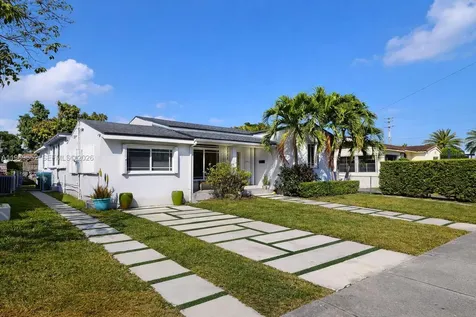 1611 SW 21st Street Miami FL 33145