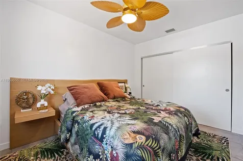 165 NW 39th Street Miami FL 33127
