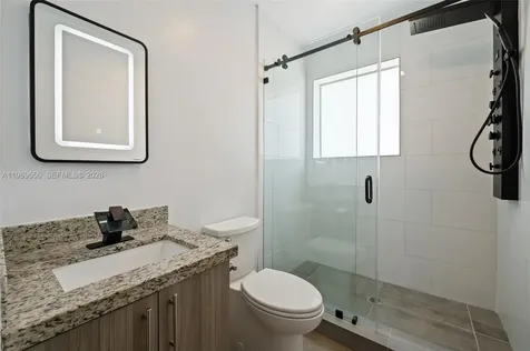 165 NW 39th Street Miami FL 33127