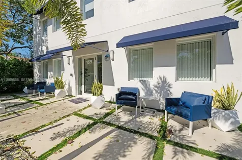 165 NW 39th Street Miami FL 33127