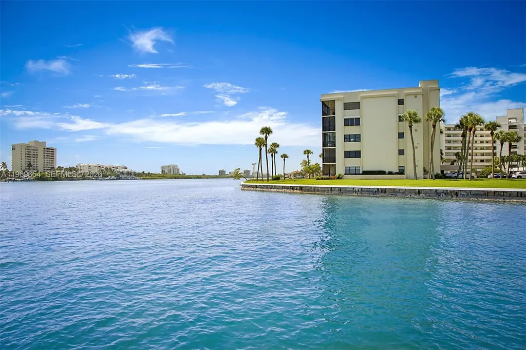 100 Intracoastal Place Jupiter FL 33469