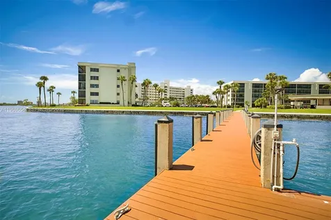 100 Intracoastal Place Jupiter FL 33469