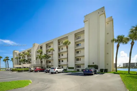 100 Intracoastal Place Jupiter FL 33469