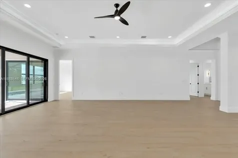 520 Caroline Drive Vero Beach FL 32968