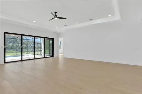 520 Caroline Drive Vero Beach FL 32968