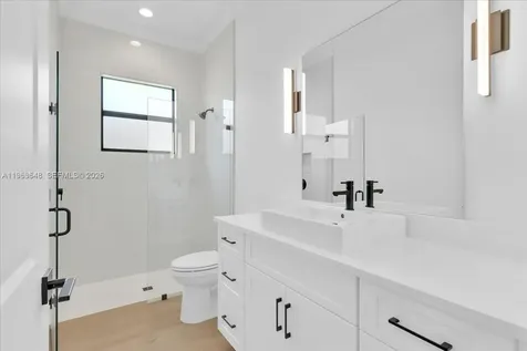 520 Caroline Drive Vero Beach FL 32968