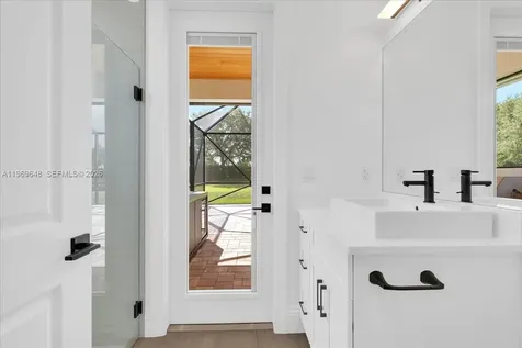 520 Caroline Drive Vero Beach FL 32968