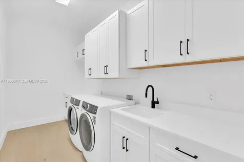 520 Caroline Drive Vero Beach FL 32968