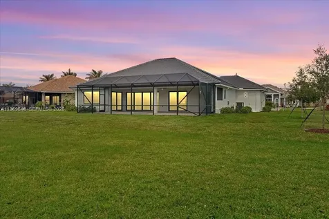 520 Caroline Drive Vero Beach FL 32968