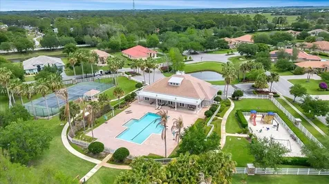 520 Caroline Drive Vero Beach FL 32968