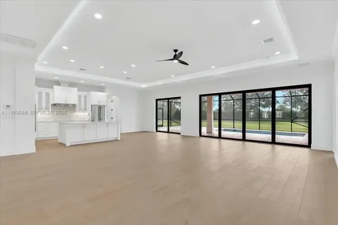 520 Caroline Drive Vero Beach FL 32968