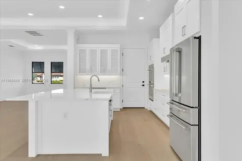 520 Caroline Drive Vero Beach FL 32968
