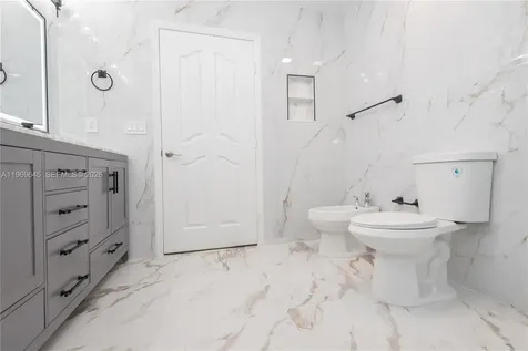 8902 NW 109th Court Doral FL 33178