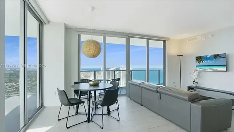 4010 S Ocean Drive Hollywood FL 33019