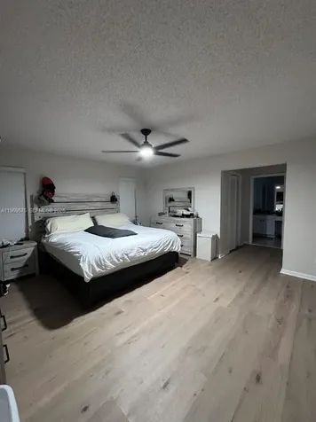 1080 NW 100th Way Plantation FL 33322