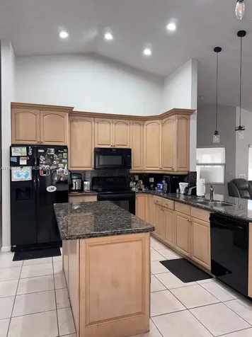1080 NW 100th Way Plantation FL 33322