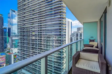 1100 S Miami Avenue Miami FL 33130