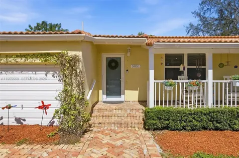 5851 SW 15th Street West Miami FL 33144