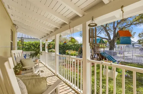 5851 SW 15th Street West Miami FL 33144