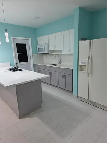 2101 Calais Drive Miami Beach FL 33141