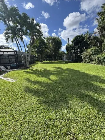19520 SW 128th Avenue Miami FL 33177