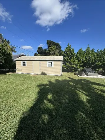19520 SW 128th Avenue Miami FL 33177