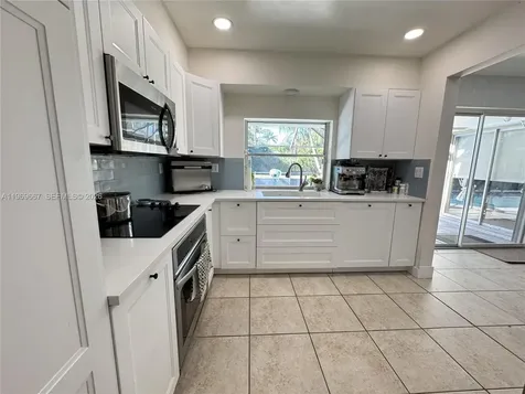 19520 SW 128th Avenue Miami FL 33177