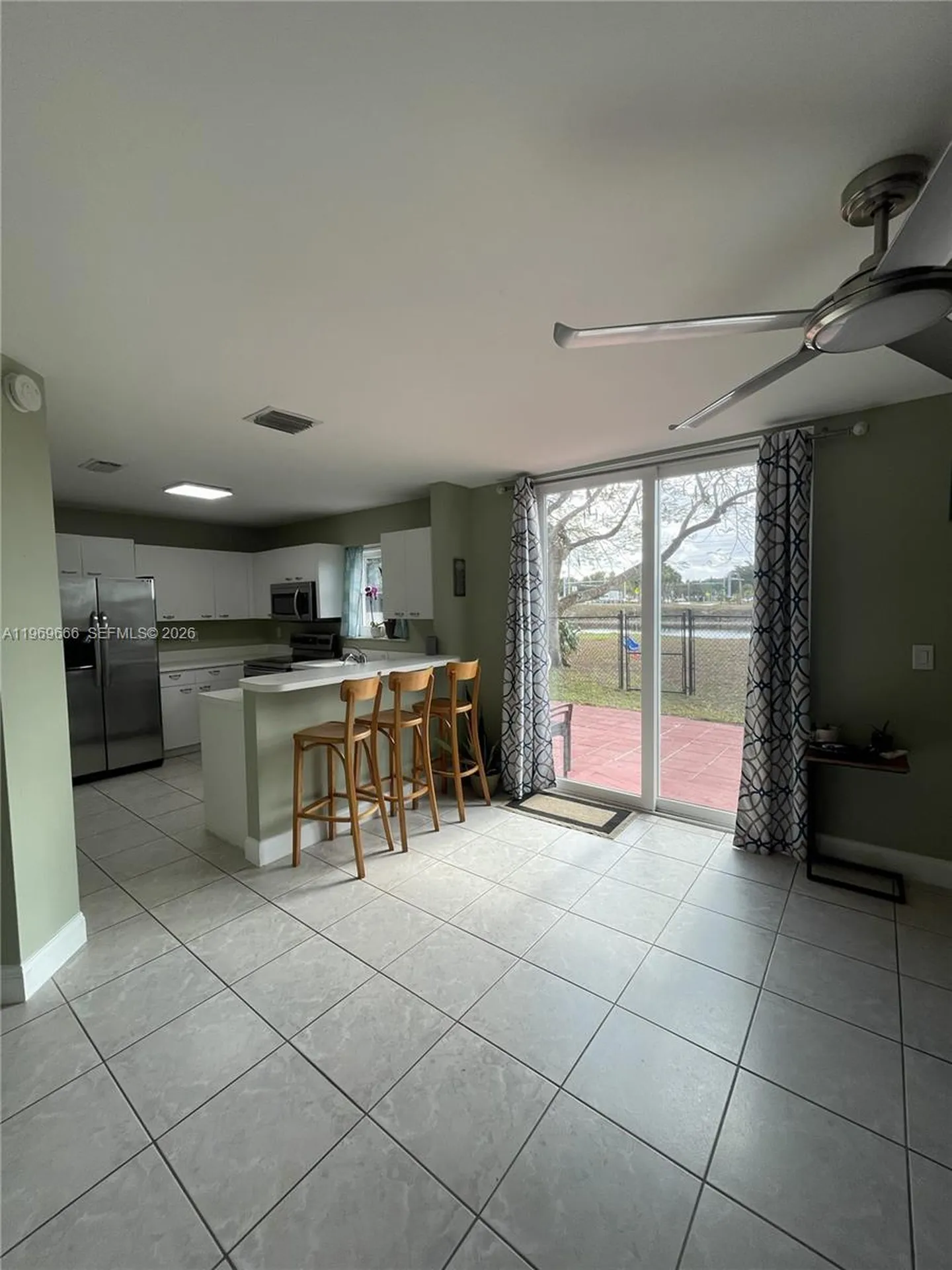 11712 SW 1st Street Coral Springs FL 33071