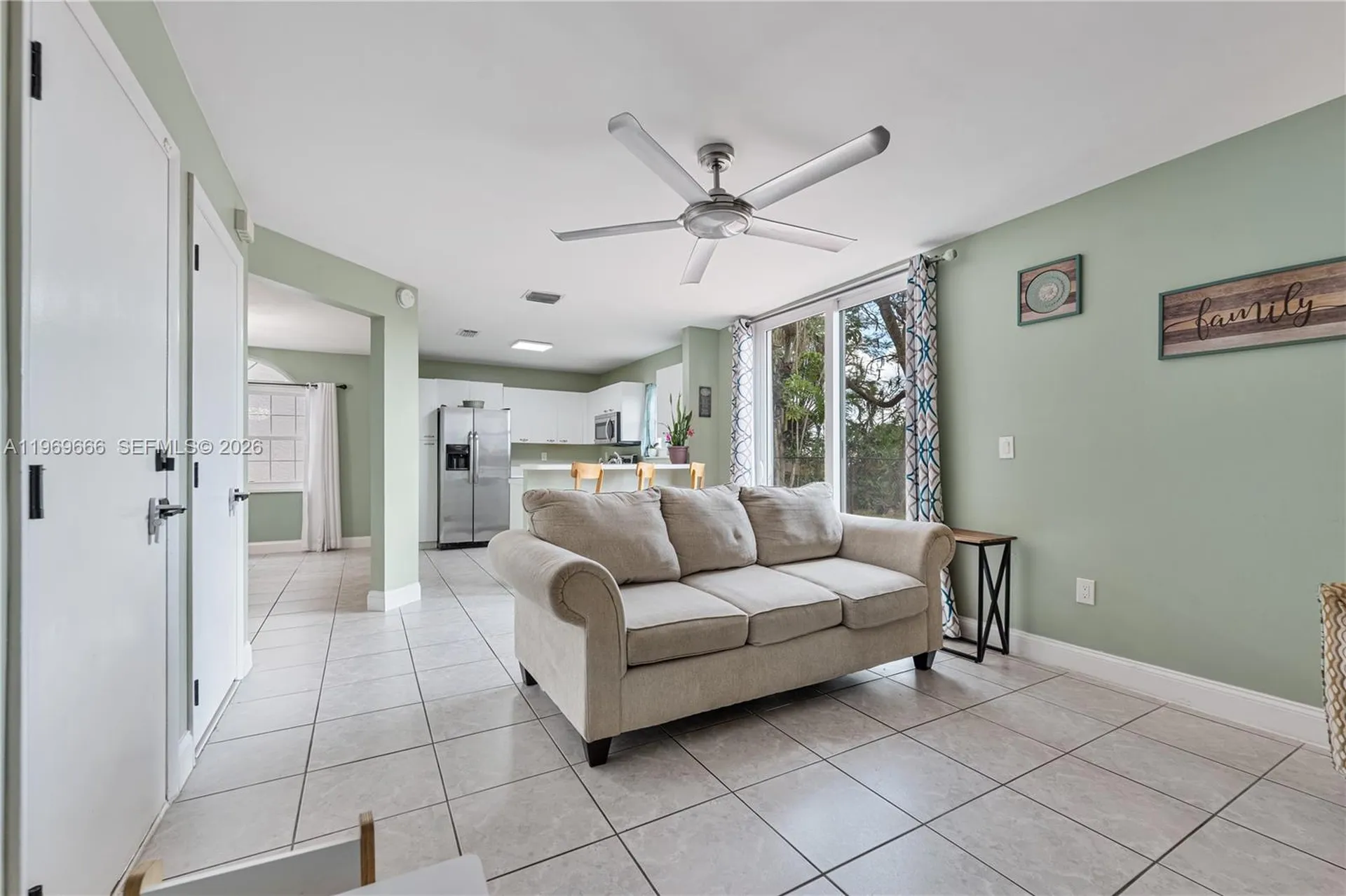 11712 SW 1st Street Coral Springs FL 33071