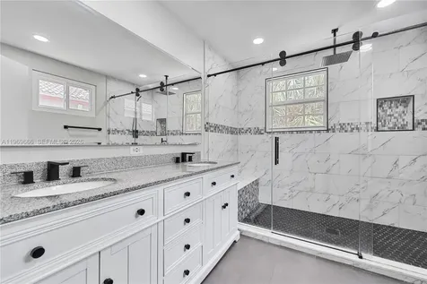 11712 SW 1st Street Coral Springs FL 33071