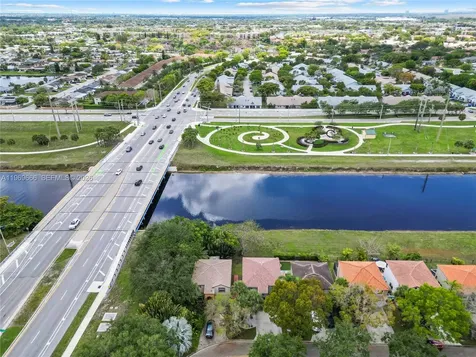 11712 SW 1st Street Coral Springs FL 33071