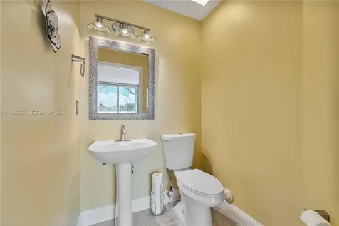 11712 SW 1st Street Coral Springs FL 33071