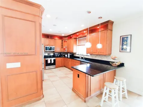 18243 Blue Lake Way Boca Raton FL 33498