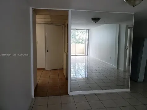10090 NW 80 Court Hialeah Gardens FL 33016