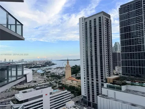 851 NE 1st Avenue Miami FL 33132