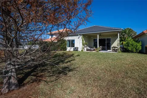 2668 Country Golf Drive Wellington FL 33414
