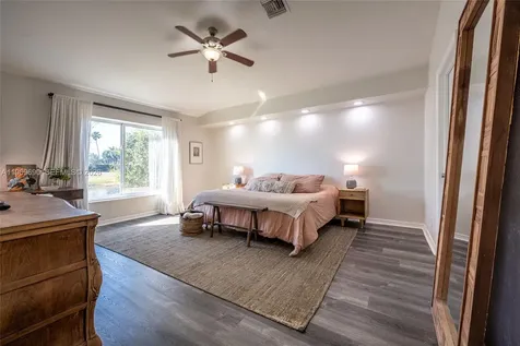 2668 Country Golf Drive Wellington FL 33414