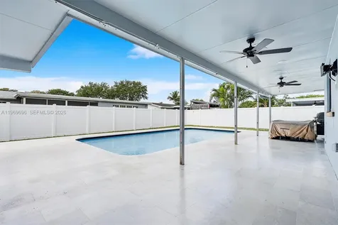 10950 NW 16th Court Pembroke Pines FL 33026